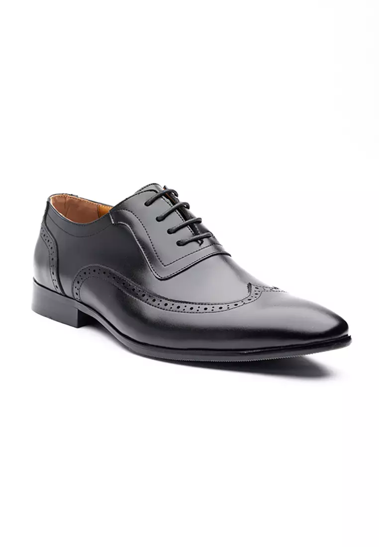 Gents shop shoes collection