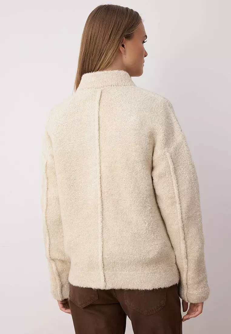 Beige Boucle/Textured Yarn Wide Pattern Coat-Look Knitwear Cardigan