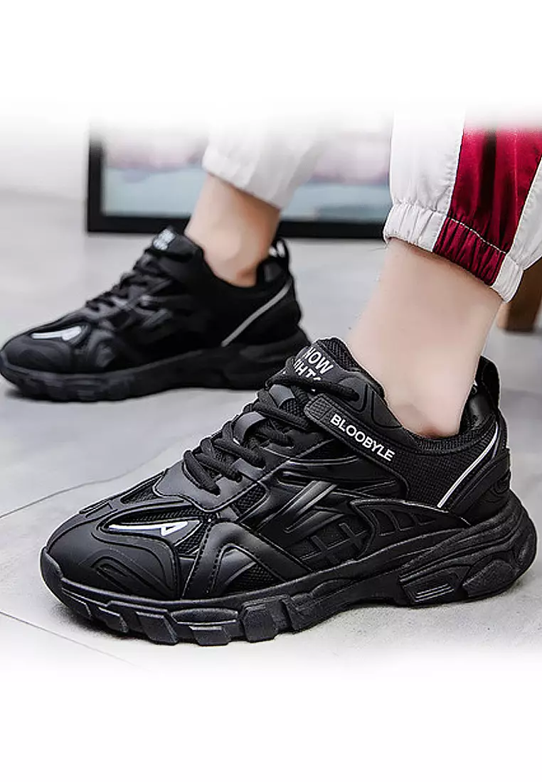 Elegant Grid Kicks