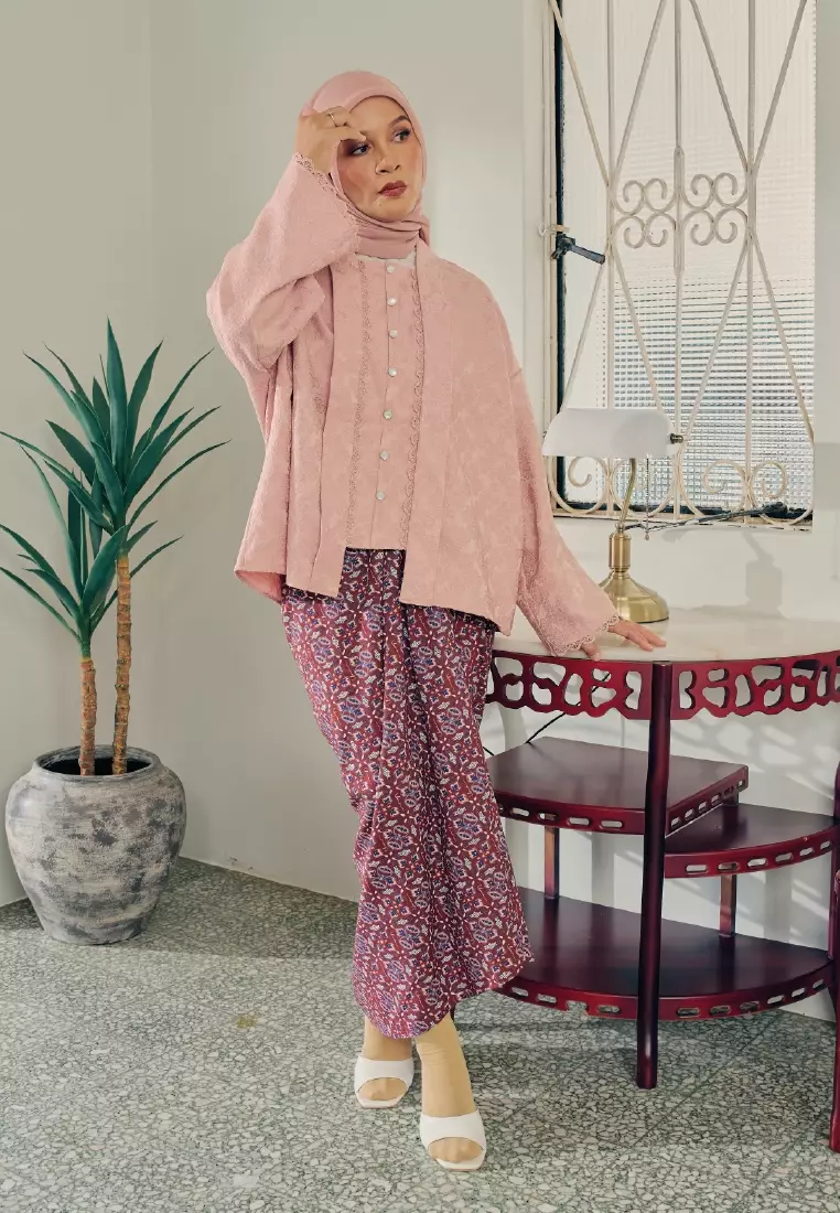 DIAN PAREO Skirt in Ceri Maroon