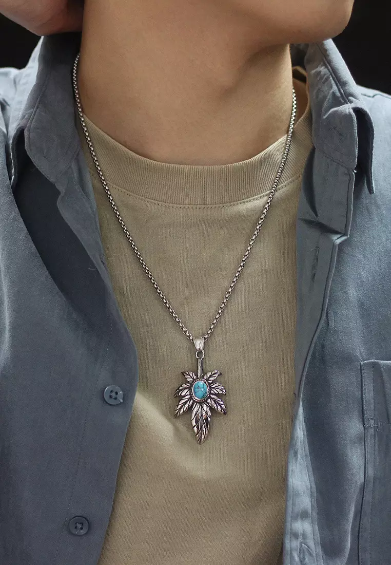 Retro Pendant Necklace