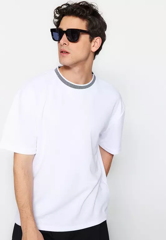 Round Neck Short Sleeves T-Shirt