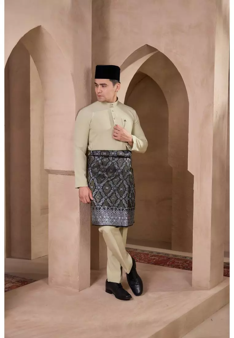 Baju Melayu Mahkota