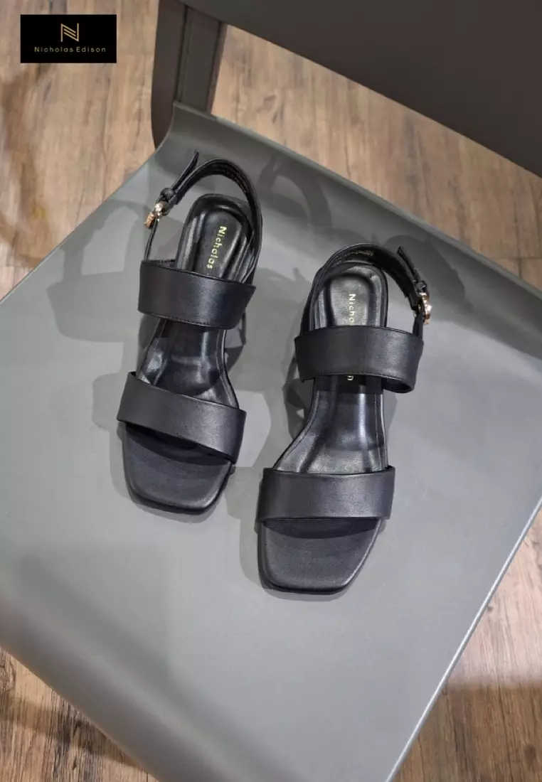 Nicholas Edison Heel Aiko Black