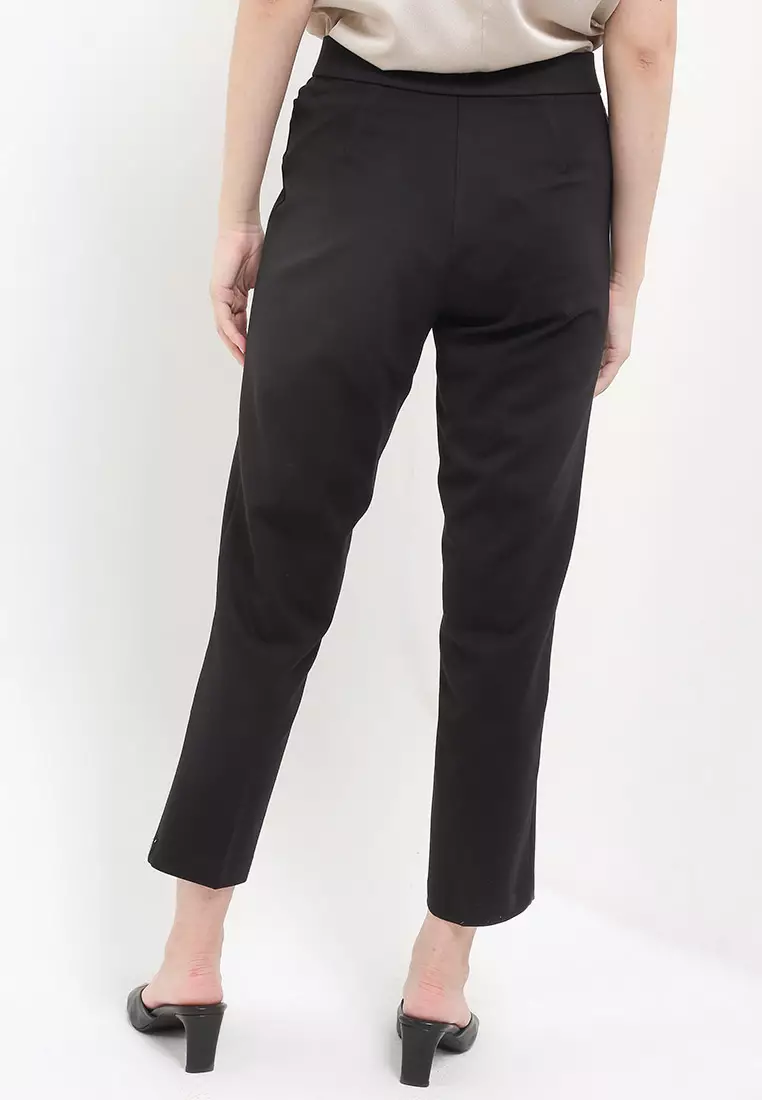 Femme Regular Fit Celana Panjang