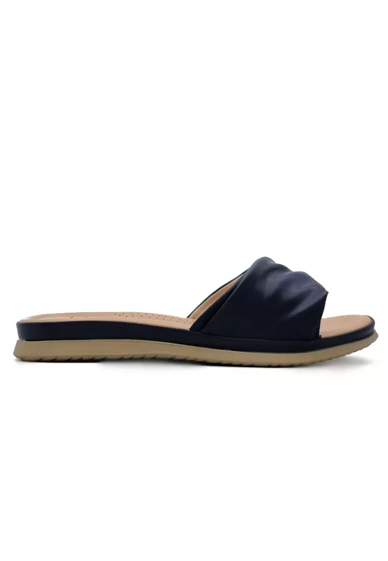 Discount on POLO HILL  shoes - SKU: POLO HILL Ladies Twisted Vamp Flat Sandals