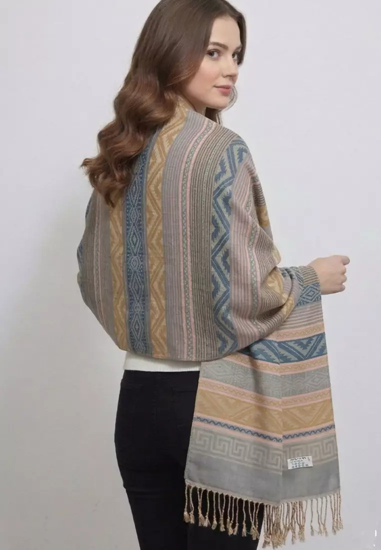 Aksesoris Wanita Reversible Viscose Nomad Weave Pashmina Shawl Syal Wanita Sandstone Beige