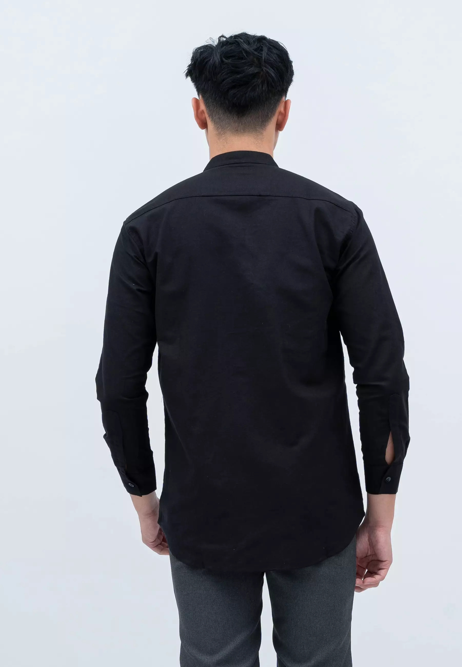 Houseofcuff kemeja Koko Lengan Panjang Pria Hitam Saku Polos