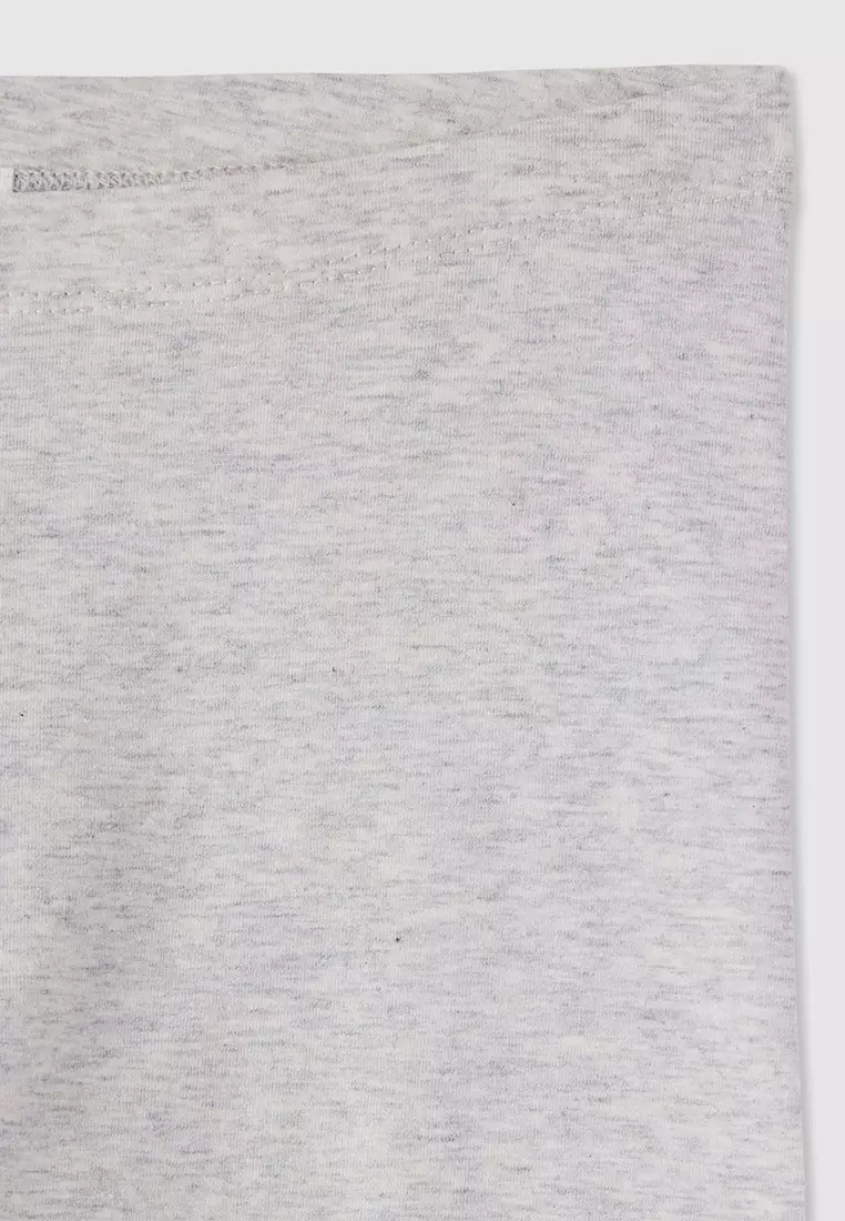 Woman Short Leggings