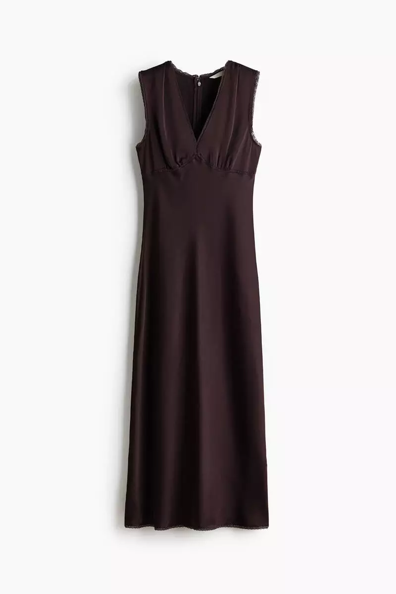Sleeveless satin dress
