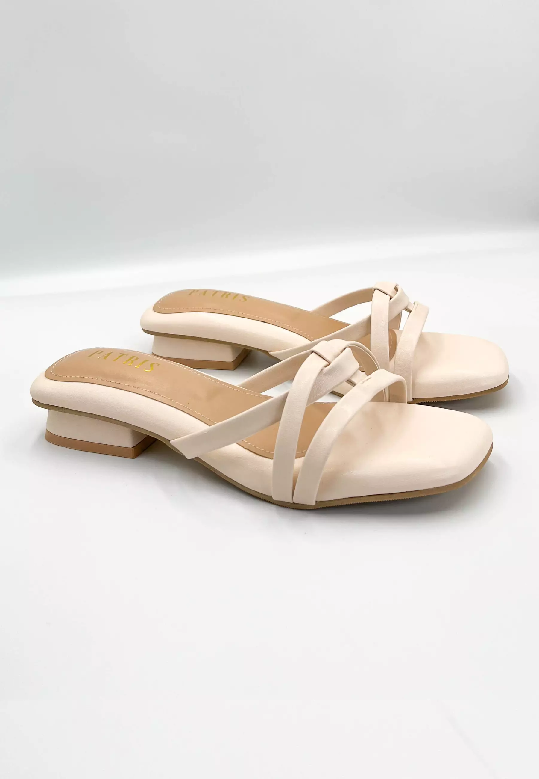 Sandal best sale wanita heels