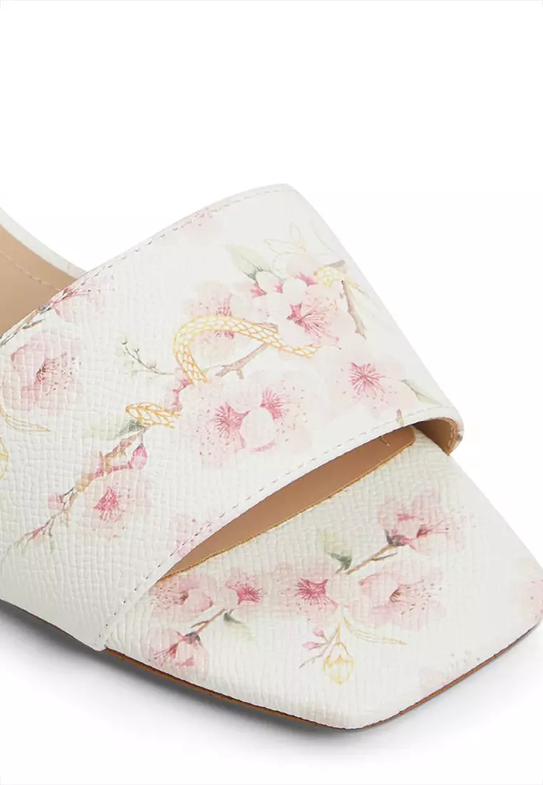 Agnis Slip On Sandals