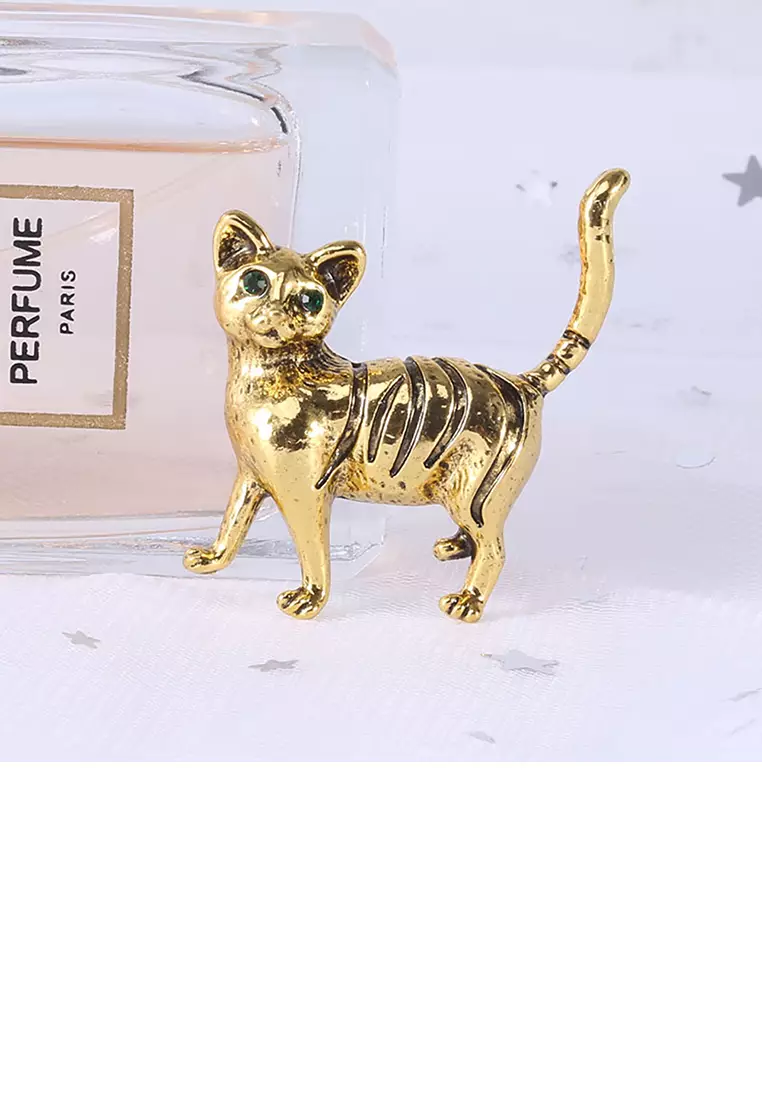 Gold cat brooch discount