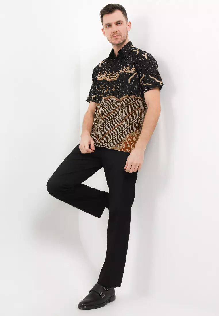 Meylika Kemeja Batik Premium Pria Casual Modern Lengan Pendek