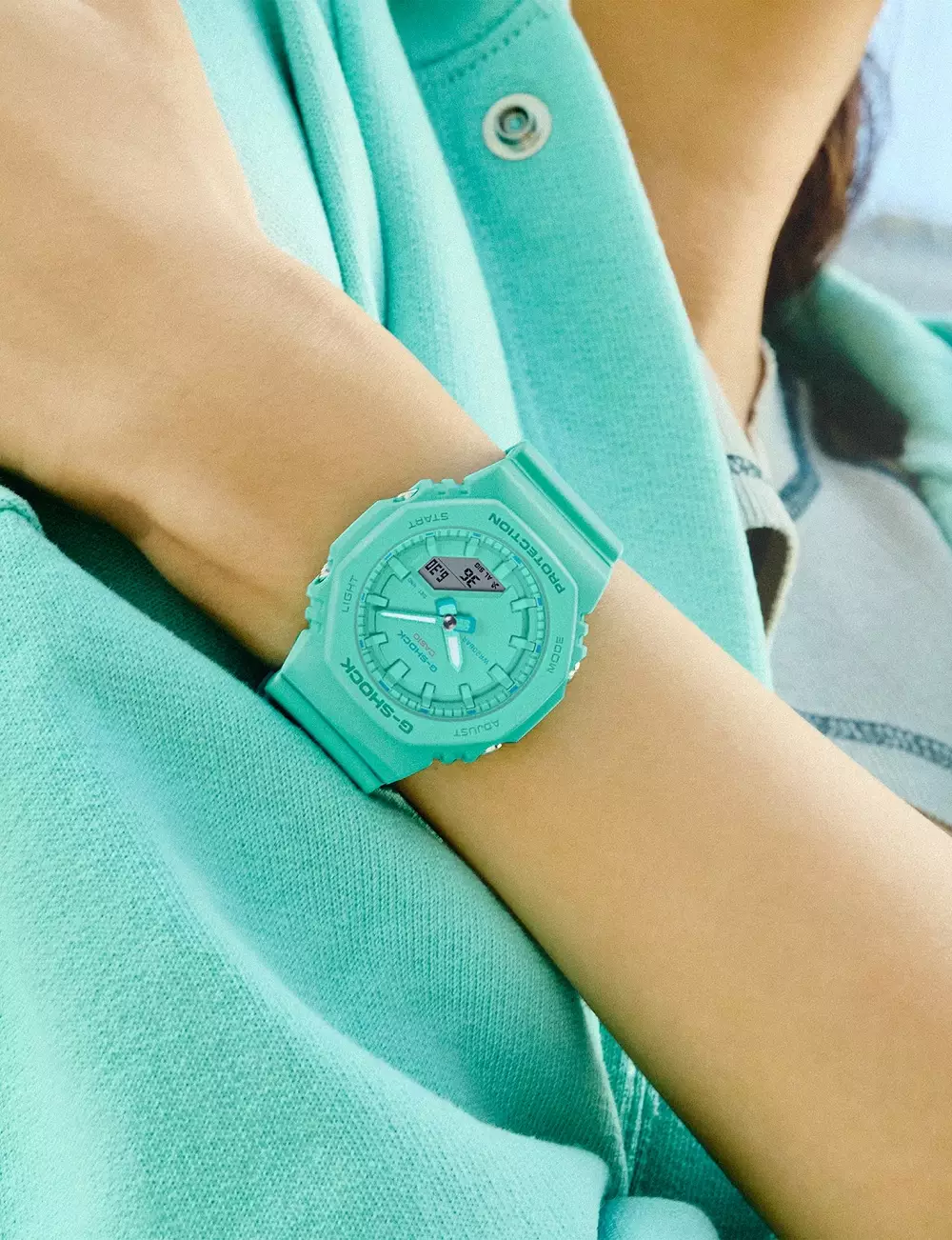 Women GGMA-P2100-2A Women's Day Edition Resin Blue