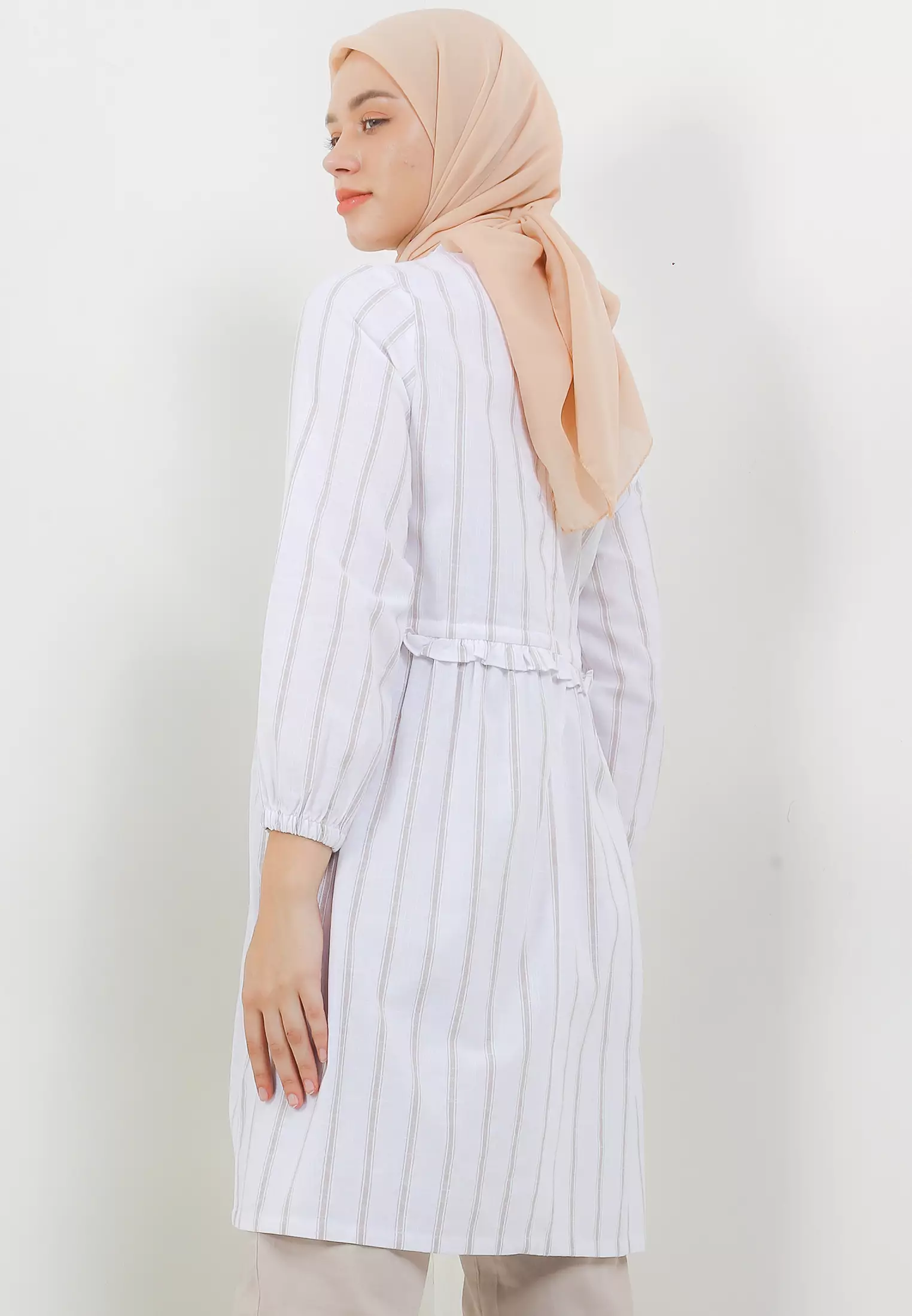 MFMW Dezeydi Tunik Khaky Motif Salur