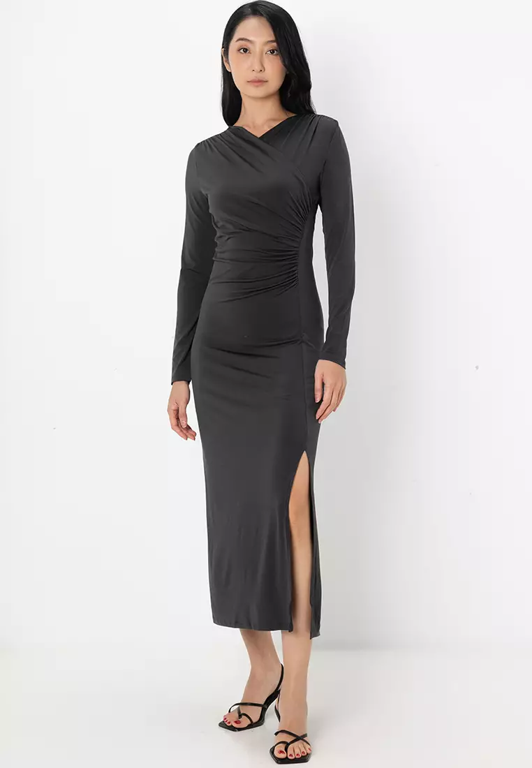 Buy Vero Moda Rasmine V-Neck Dress 2026 Online | ZALORA