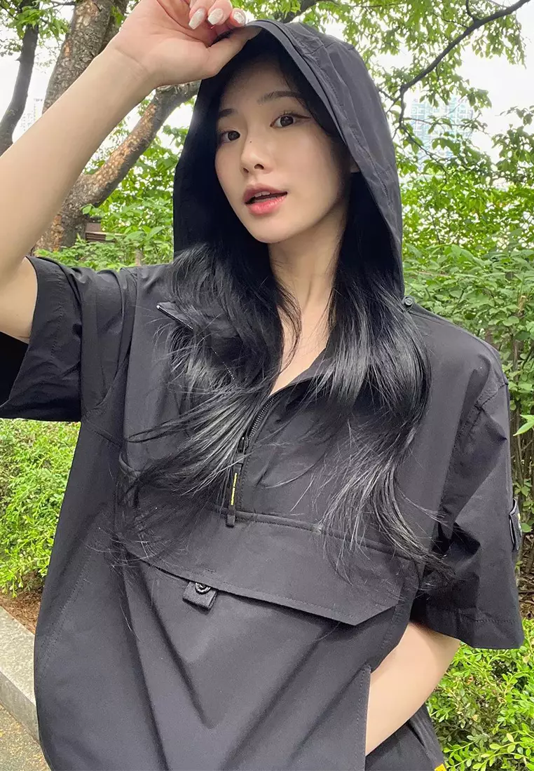 男女同款ADELIE輕便梭織彈性短袖Anorak外套