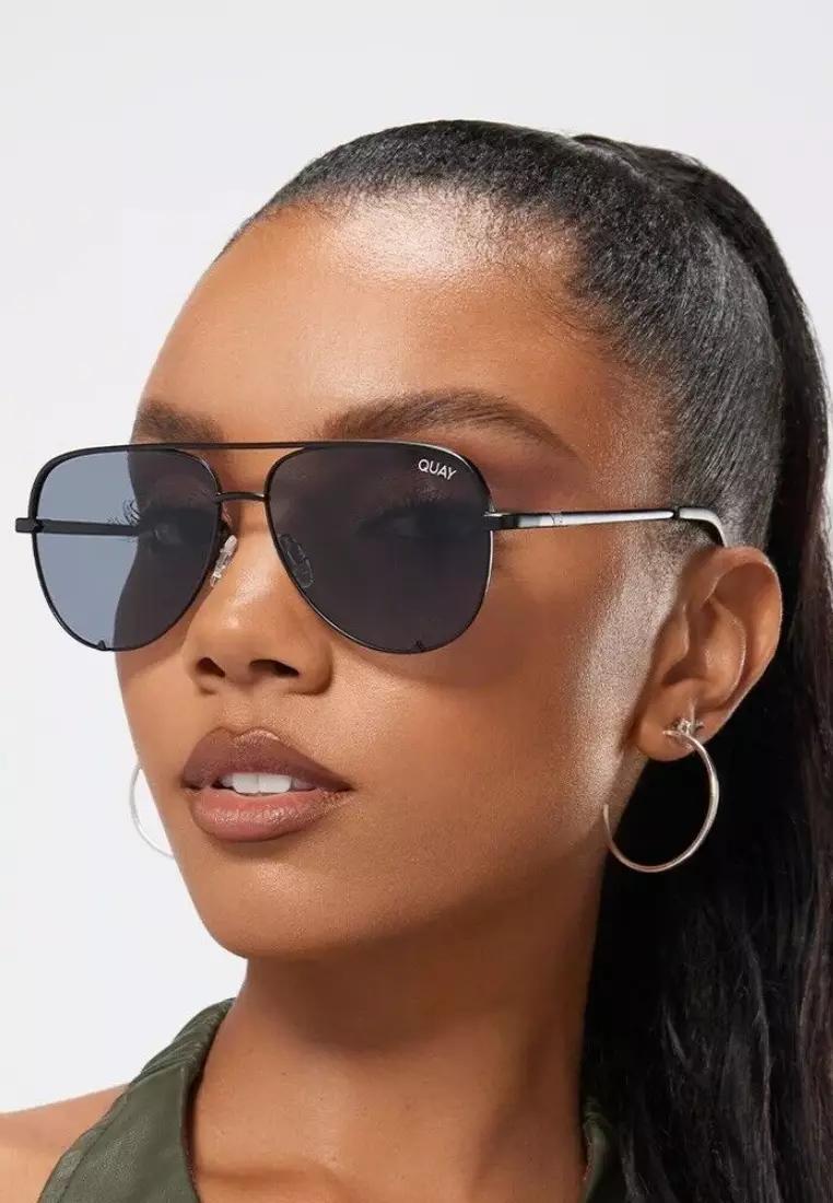 High Key Large Sunglasses - Black/Smoke