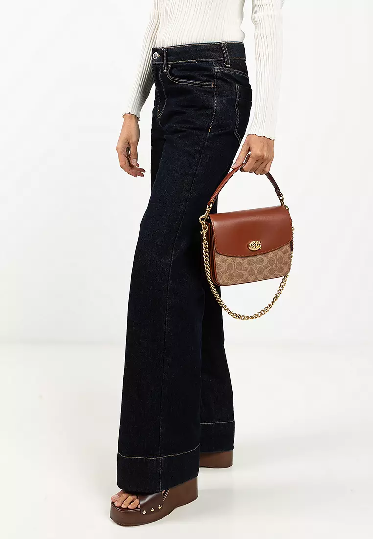 Cassie Crossbody Bag 19 In Signature Canvas