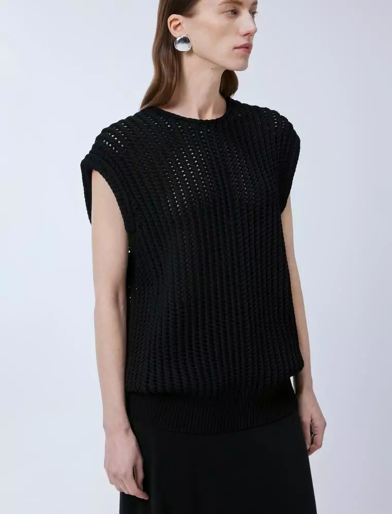 Simple Knit Vest