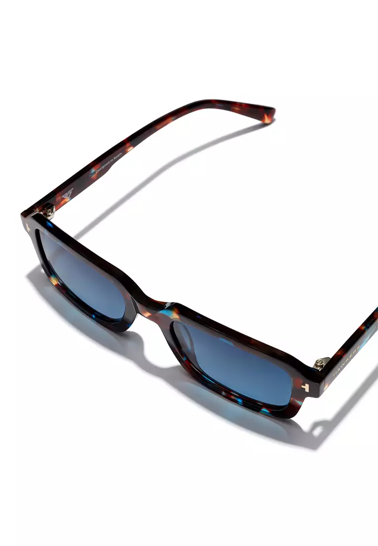 HAWKERS X Pierre Gasly Collaboration Point Sunglasses For Men And Women, Unisex. Official Product Designed In Spain