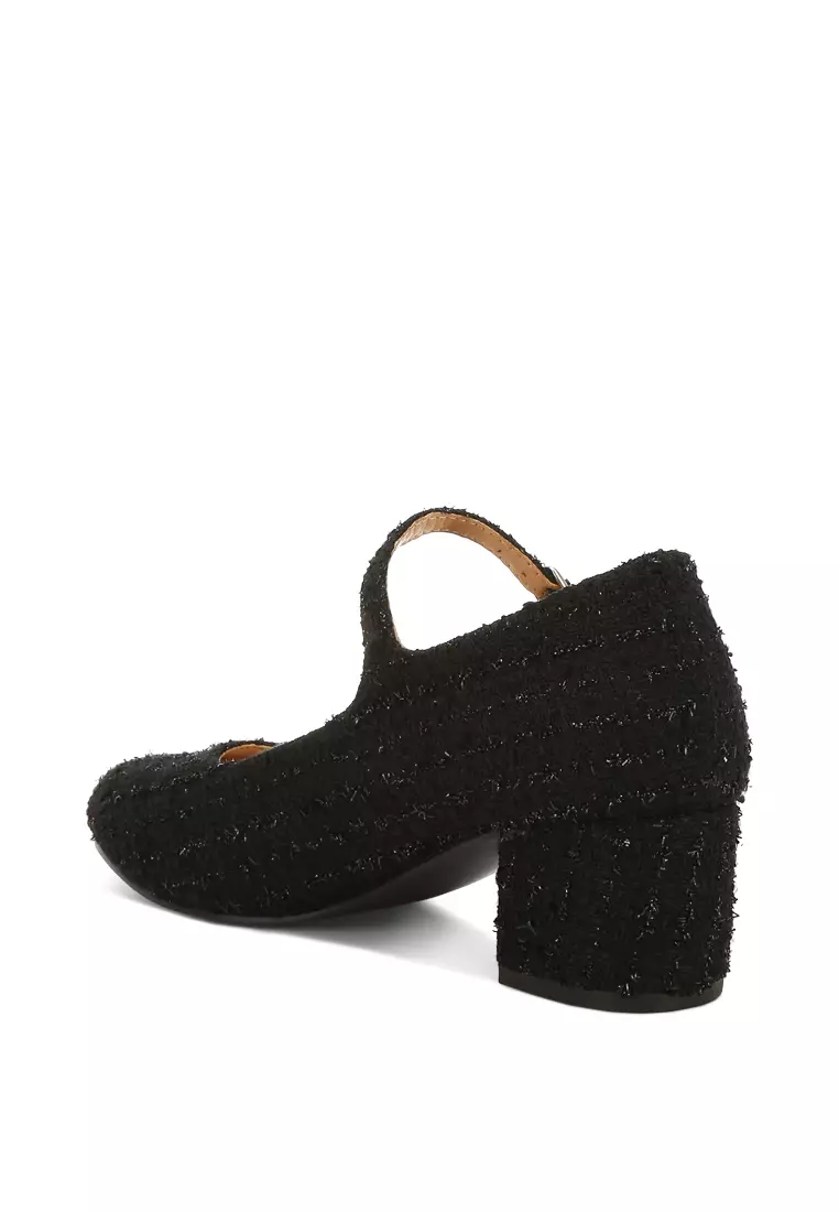 Sandal Mary Jane dari bahan Tweed berwarna hitam