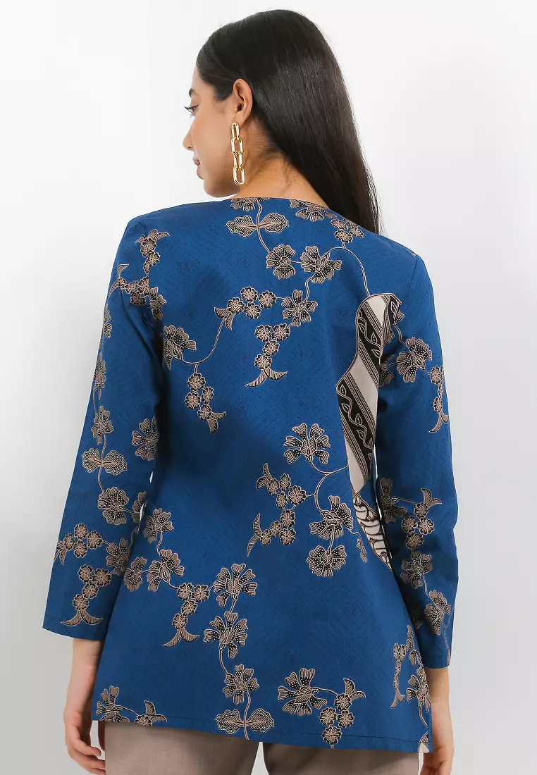 Blazer Batik Sekar Jagad