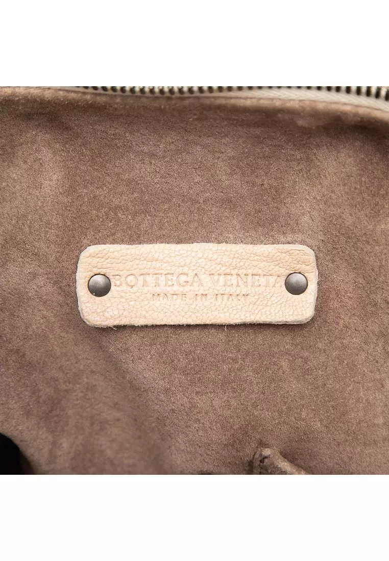 Pre-Loved Bottega Veneta Intrecciato Trimmed Pebbled Lambskin Top Handle Bag