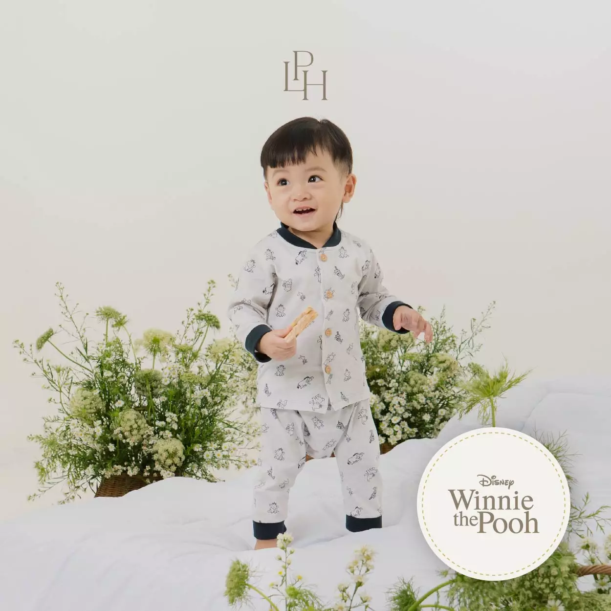 Little Palmerhaus - Disney Pooh Sweet Things Baby Pajamas (Piyama Bayi Lengan Panjang) Honey Pooh