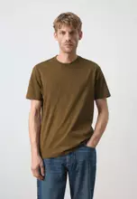 Tobacco Brown