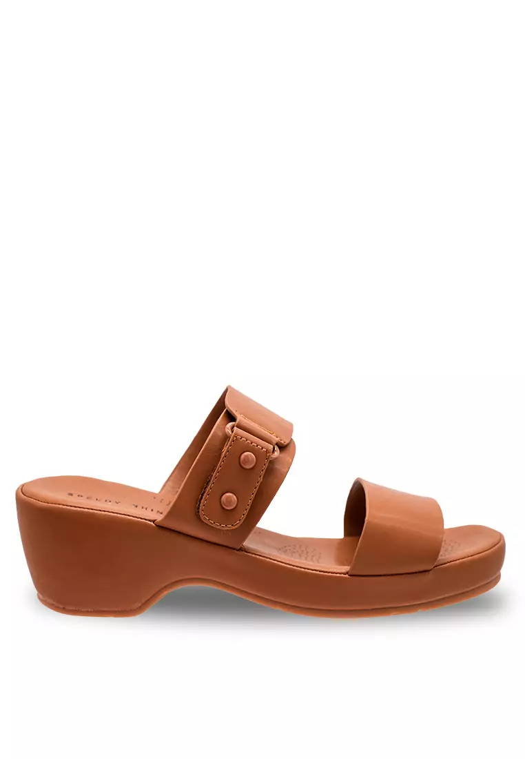 Discount on Speedy Rhino  shoes - SKU: Speedy Rhino Slip On Wedges