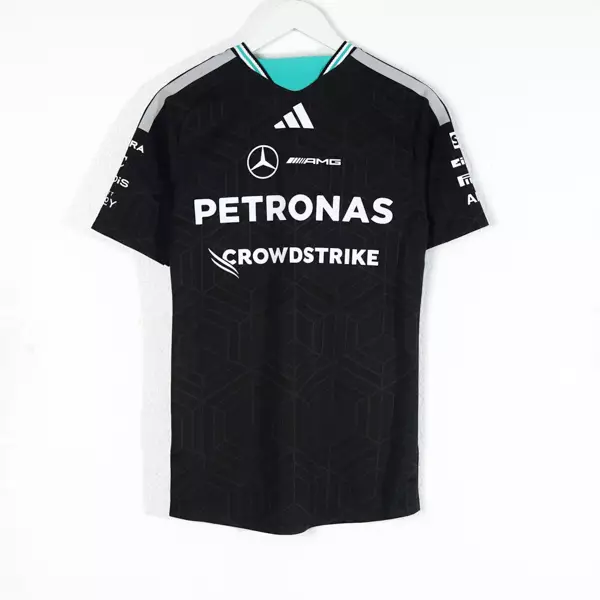 Kaos F1 FORMULA ONE PETRONAS MERCEDES AMG BLACK DRIVER 2026 TSHIRT 100% ORIGINAL