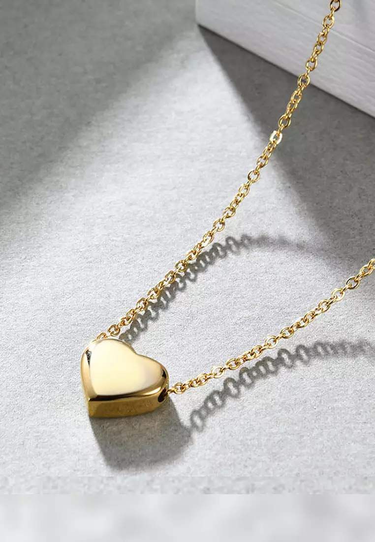 Desiree Heart Pendant Necklace in Gold