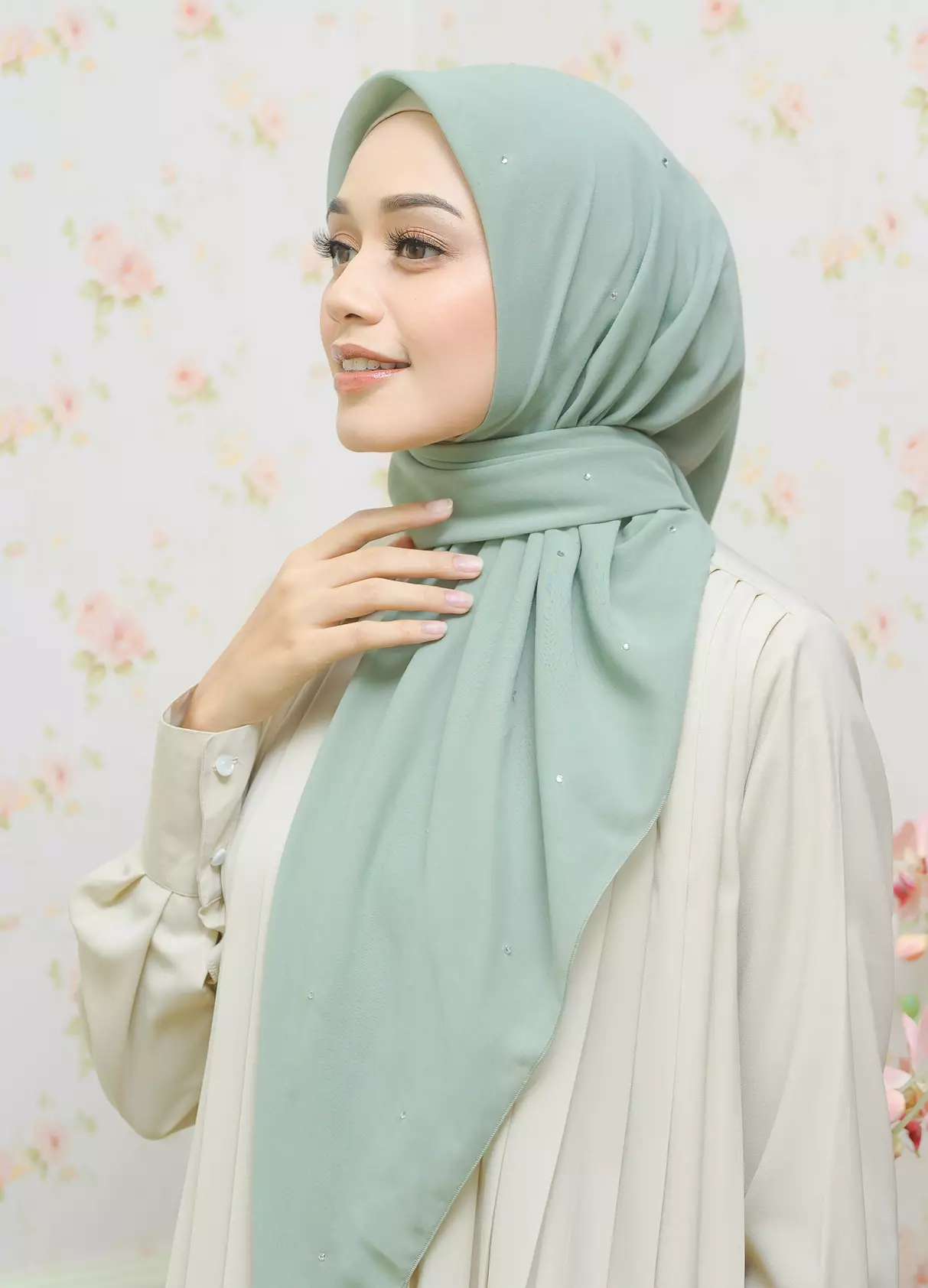 Viona Paris Square Sage