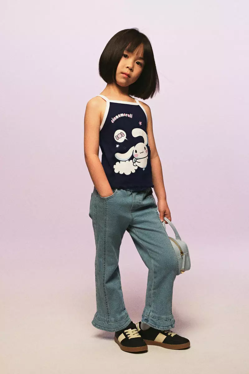 Print-motif strappy top