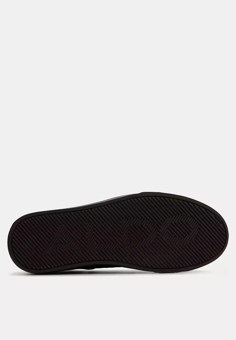 Courtline Sneakers