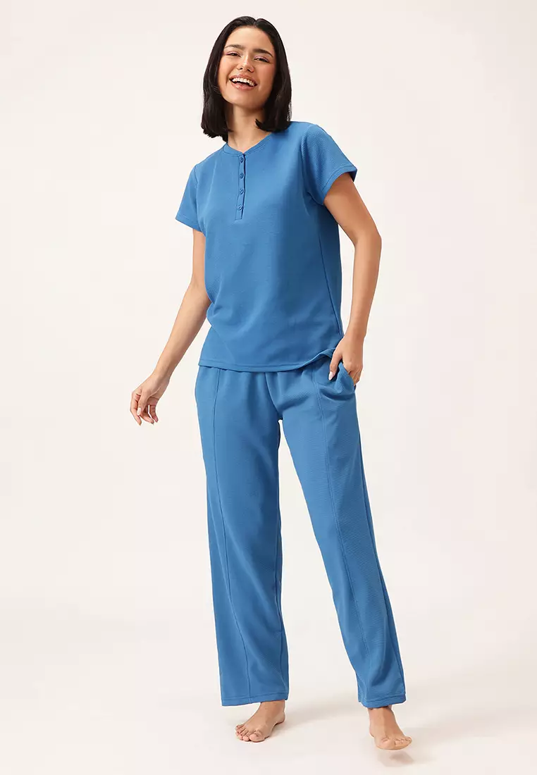 Clovia Chic Basic T-shirt & Pyjama Set in Blue - Waffle