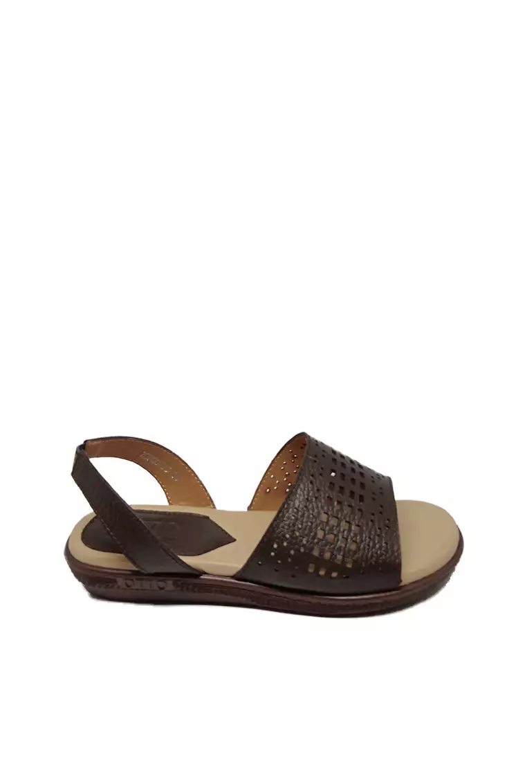 Discount on Otto  shoes - SKU: Perforated Slingback Sandals