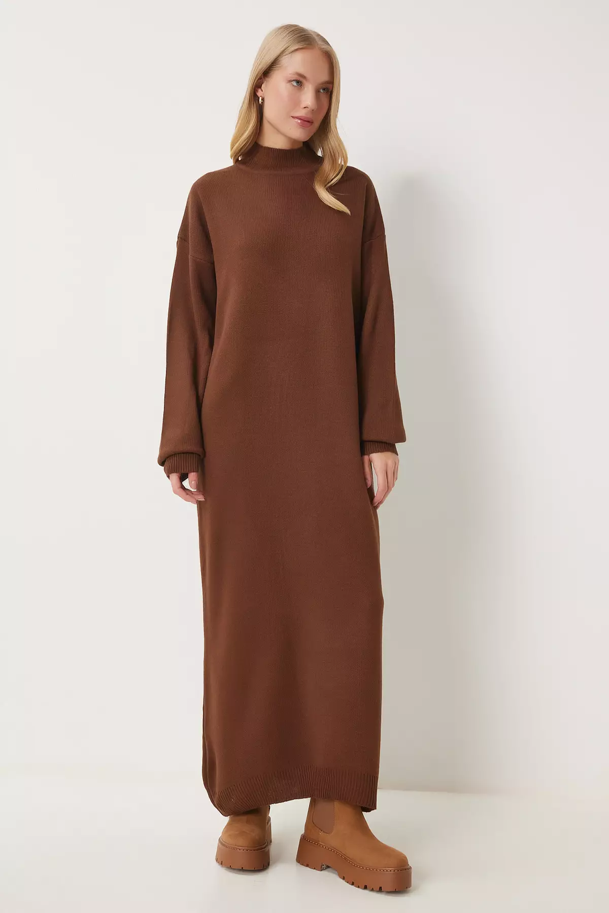 Women'S Brown Turtleneck Long Knitwear Dress Dd01344