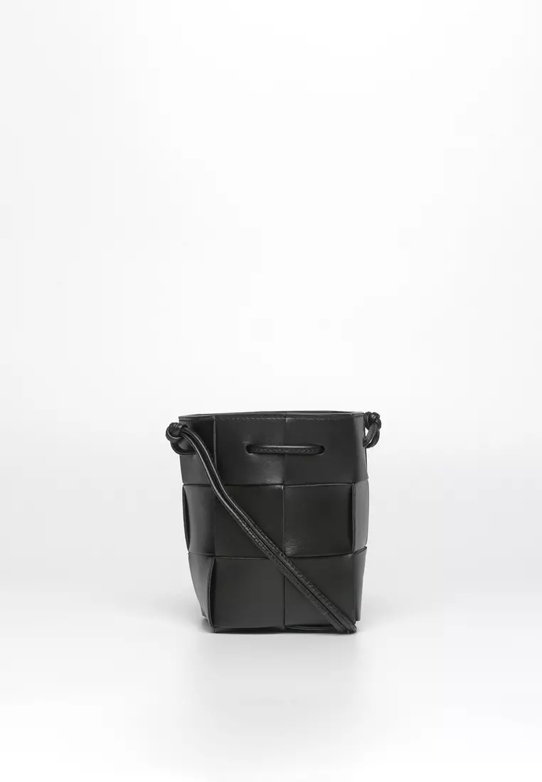 Bv deals bucket bag