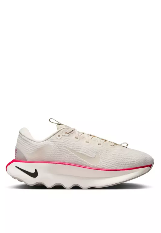 Motiva Shoes