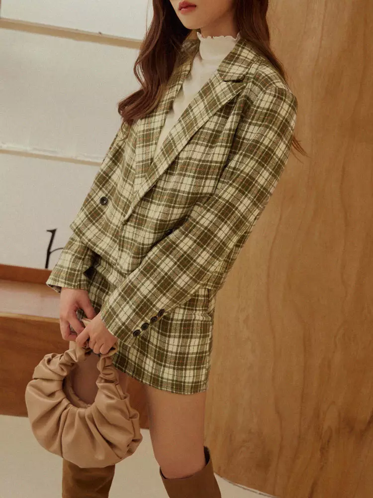 Vintage Plaid Wool Short Suit Jacket [EA3564]