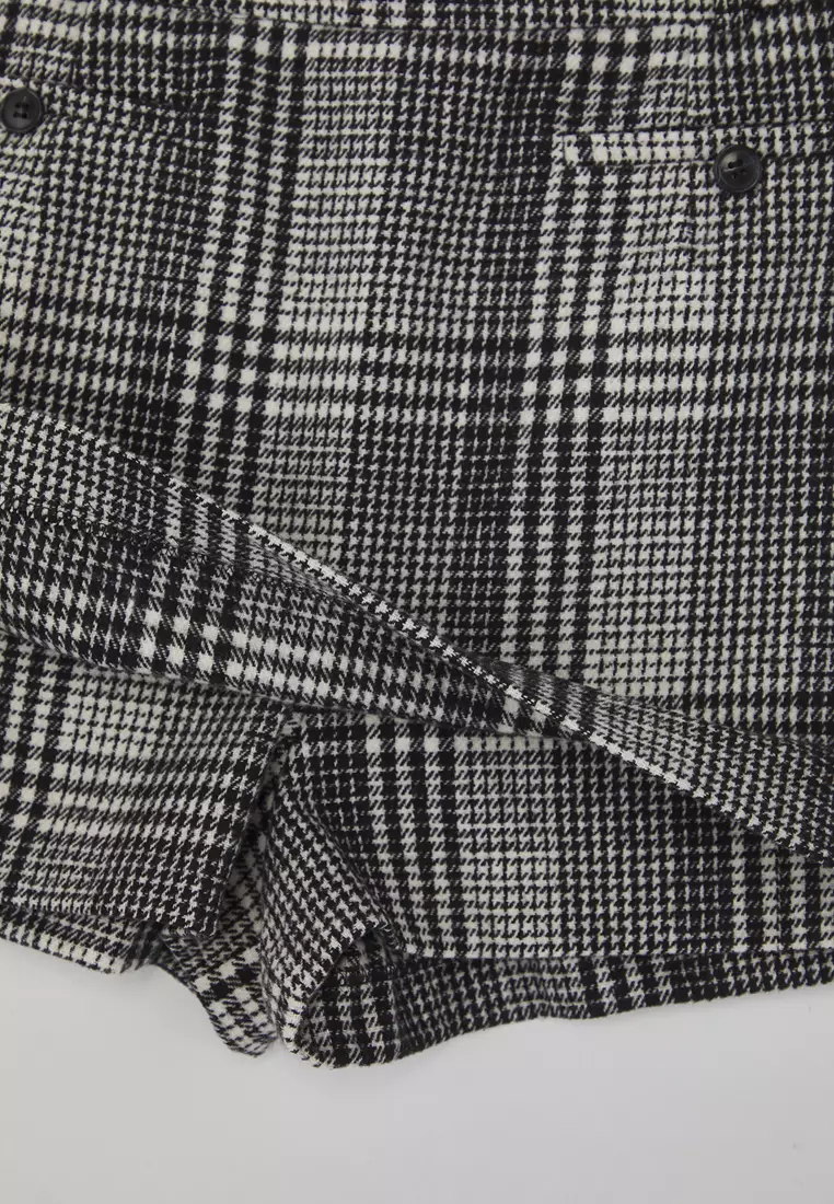Limited Edition Black And White Plaid Shorts & Bermuda
