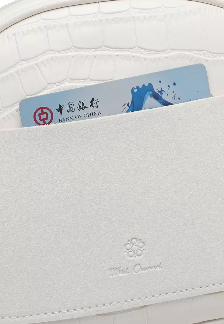 Sling Bag / Shoulder Bag / Crossbody Bag (Tas Selempang / Tas Bahu Wanita)