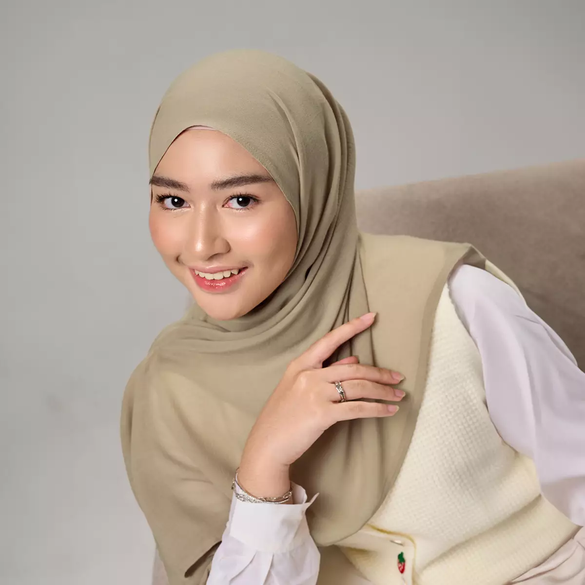 Eski tukli onalar bilan rus uy qurilishi porno