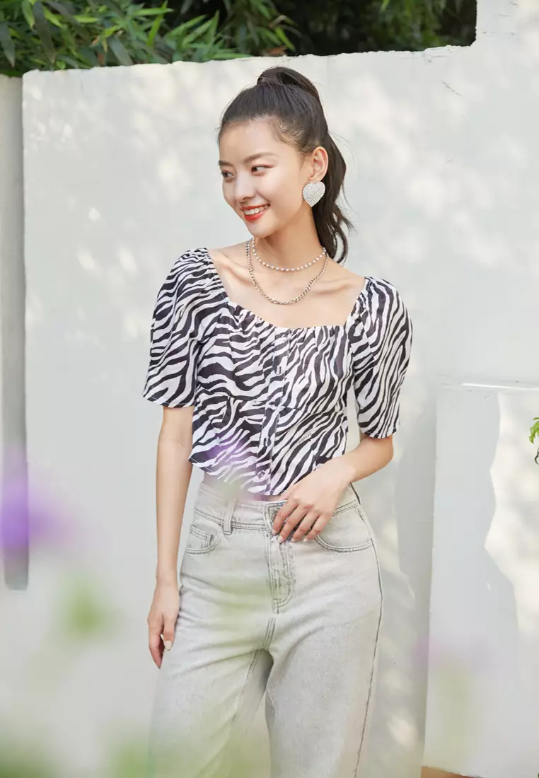 Squre Neck Puff Sleeve Zebra Stripe Top
