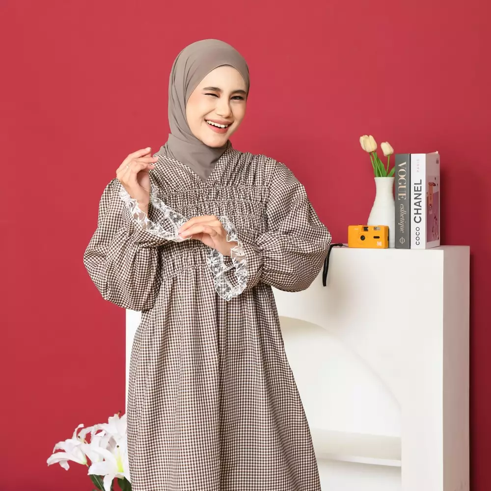 Eliana Rubber Dress - Gingham Coffee M19936 R77S3