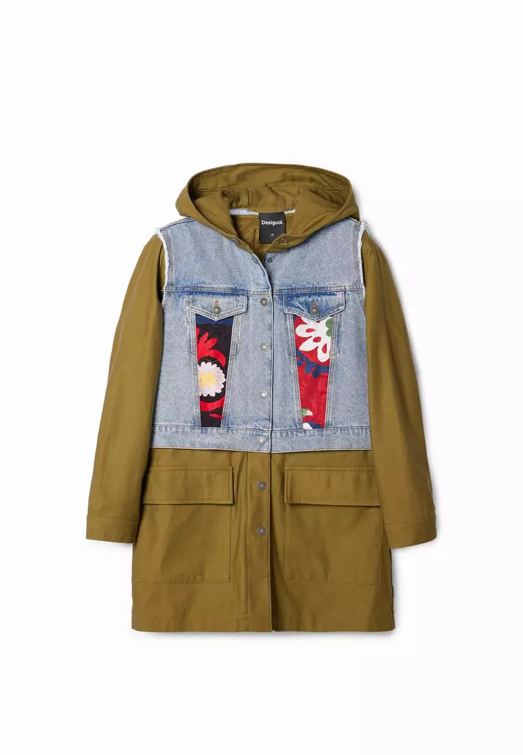 Desigual ライトアウター　フーディ セール】ビニール ふかふかオーバーサイズジャケット