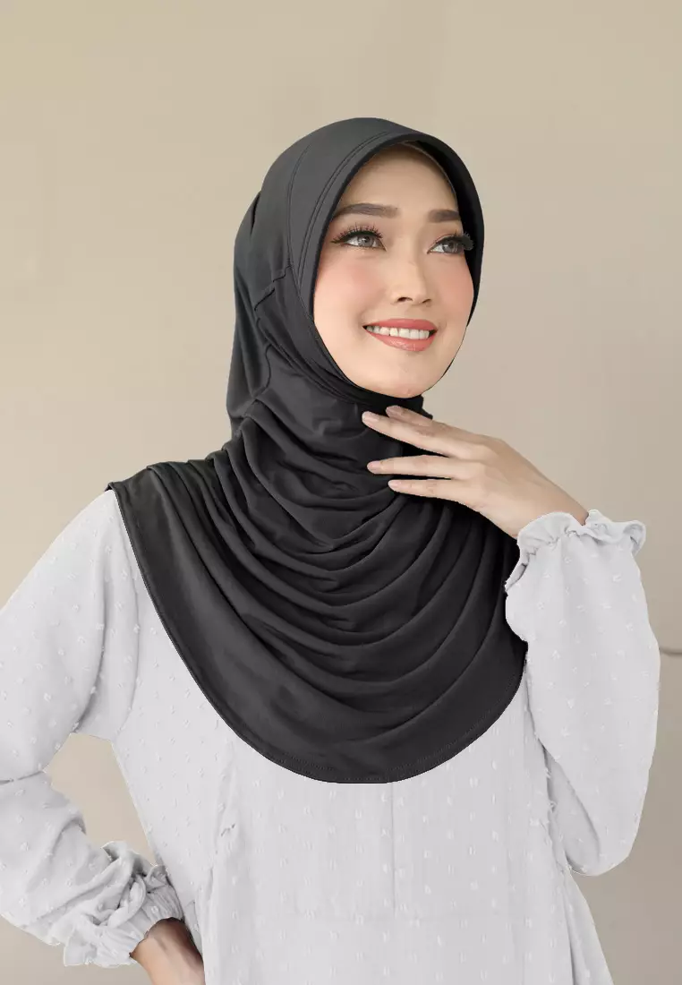 Zelena - Mahika Bergo | Hijab Instan Daily | Bergo Pad Kerut - Charcoal Black